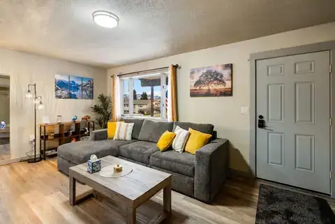 Mountainview B